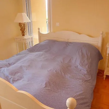 Sleeps 8 Wifi * Le Bouveret